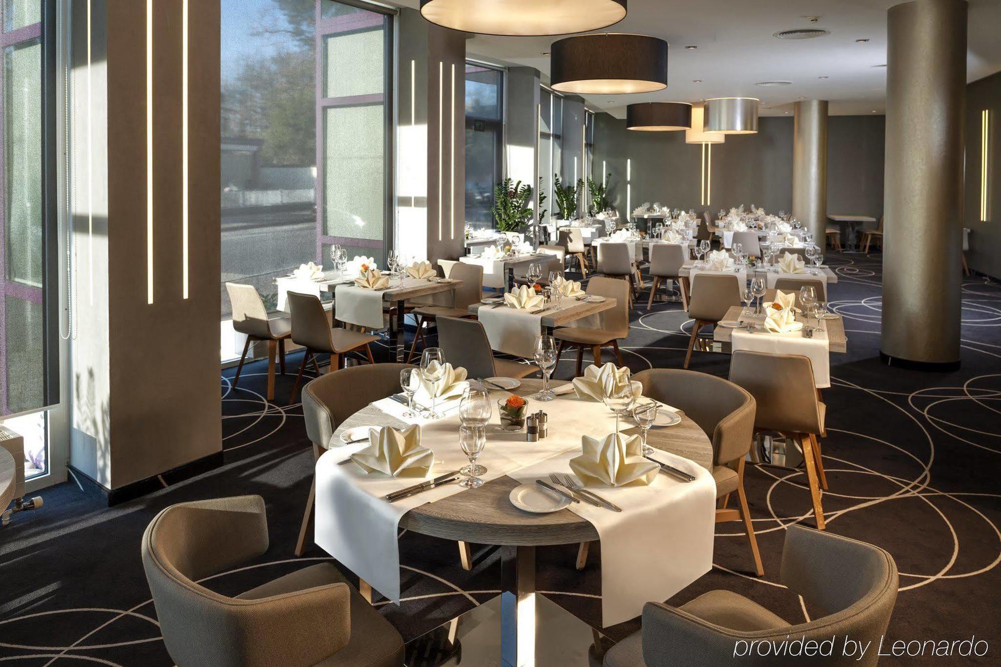 Essential By Dorint Frankfurt-Niederrad Hotel Frankfurt am Main Ngoại thất bức ảnh